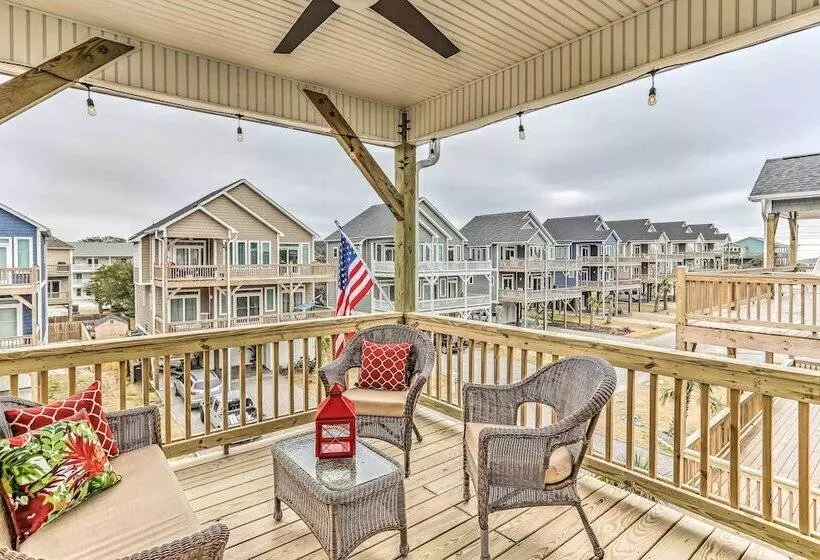 Surf City Home W/ Outdoor Shower: Walk To Beach!