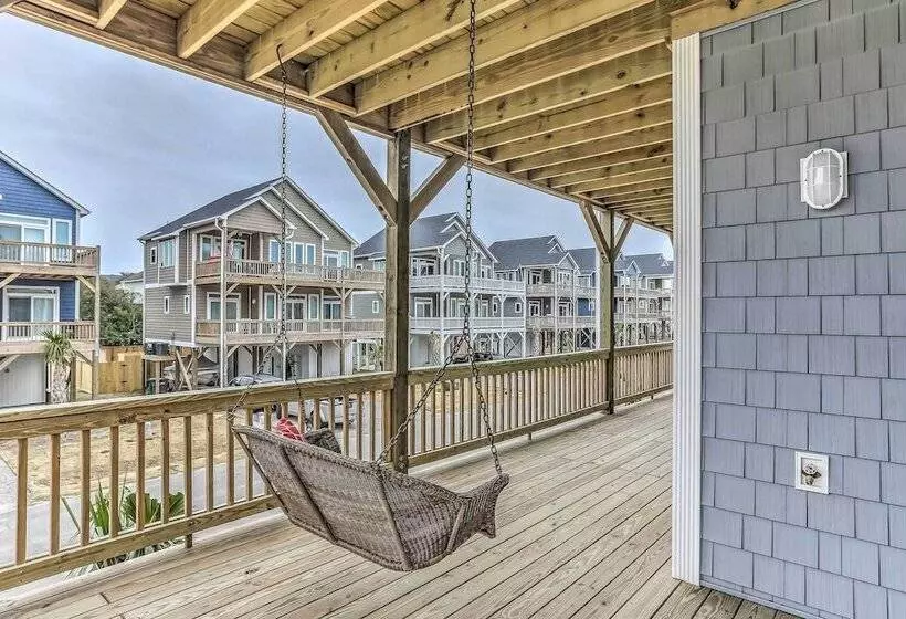 Surf City Home W/ Outdoor Shower: Walk To Beach!
