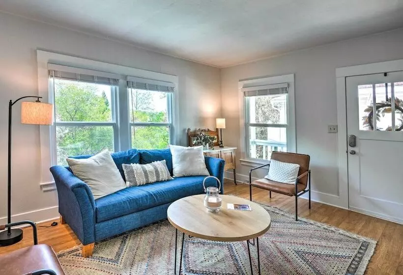 Walk To Main St: Historic Cottage In Sutter Creek