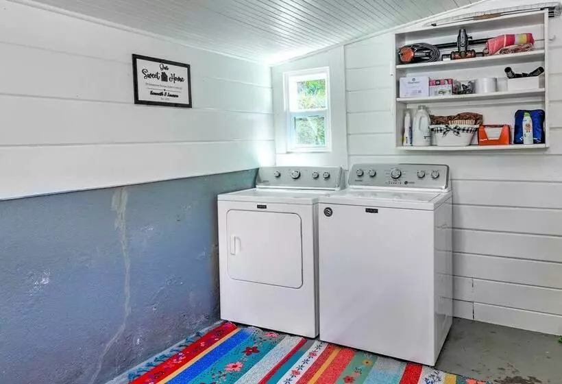 Walk To Main St: Historic Cottage In Sutter Creek