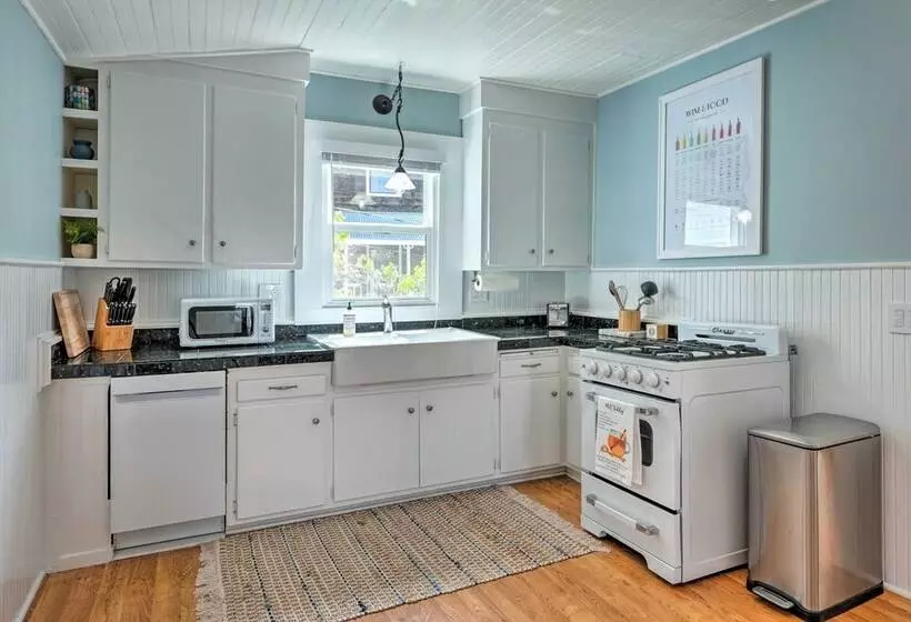 Walk To Main St: Historic Cottage In Sutter Creek