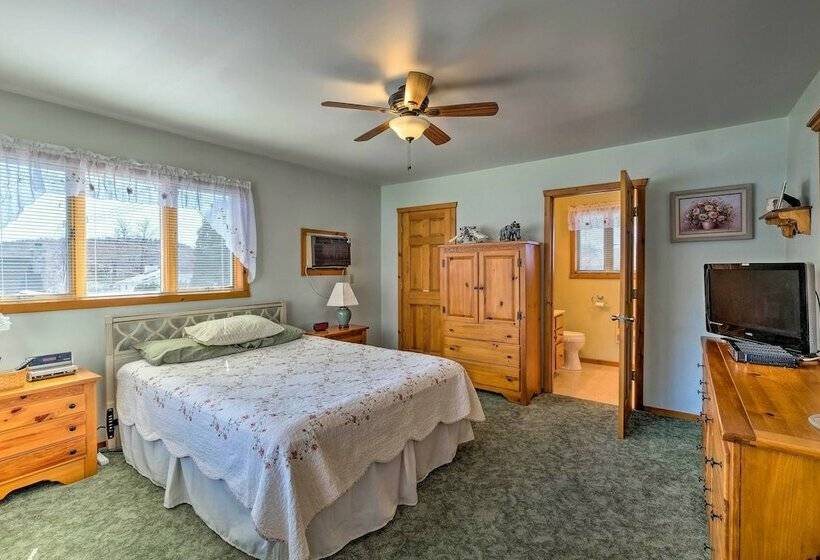 Waterfront Home On Lake George W/ Boat Dock!