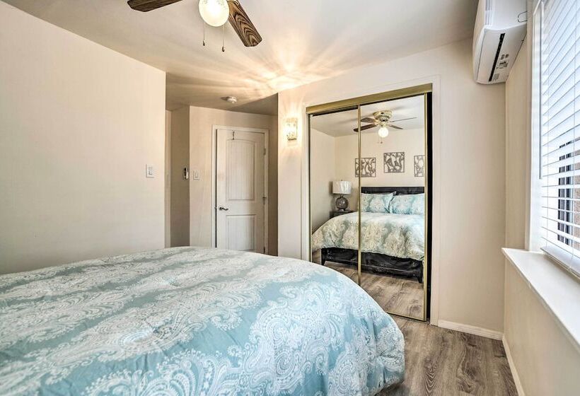 Adobe Albuquerque Home ~ 5 Mi To Old Town!