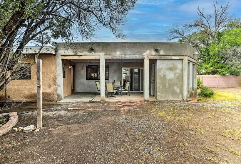 Adobe Albuquerque Home ~ 5 Mi To Old Town!
