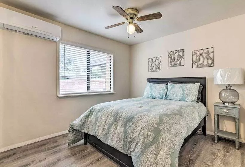 Adobe Albuquerque Home ~ 5 Mi To Old Town!
