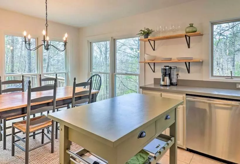 Amazing A Frame W/ Private Hiking + Amenities
