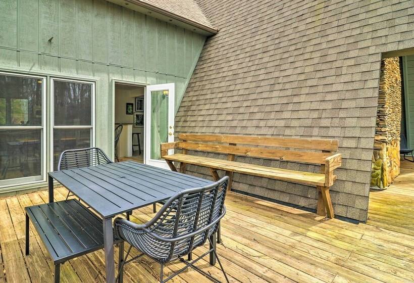 Amazing A Frame W/ Private Hiking + Amenities