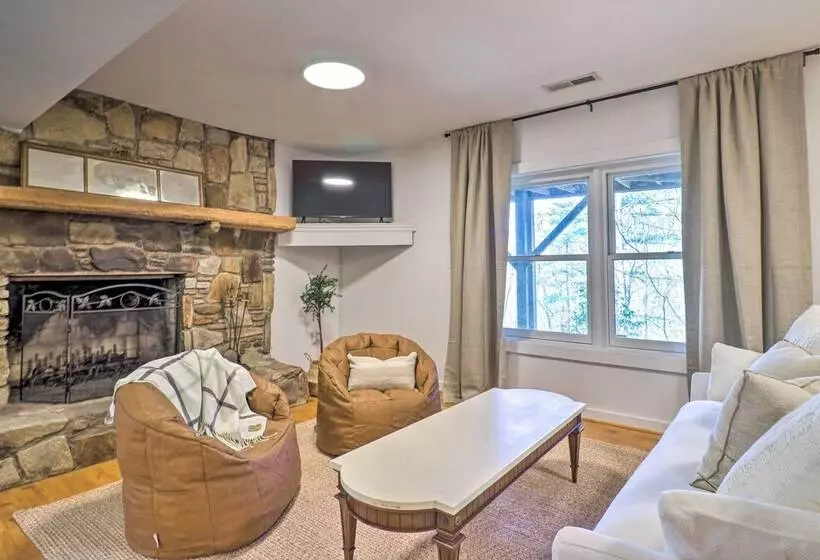 Amazing A Frame W/ Private Hiking + Amenities