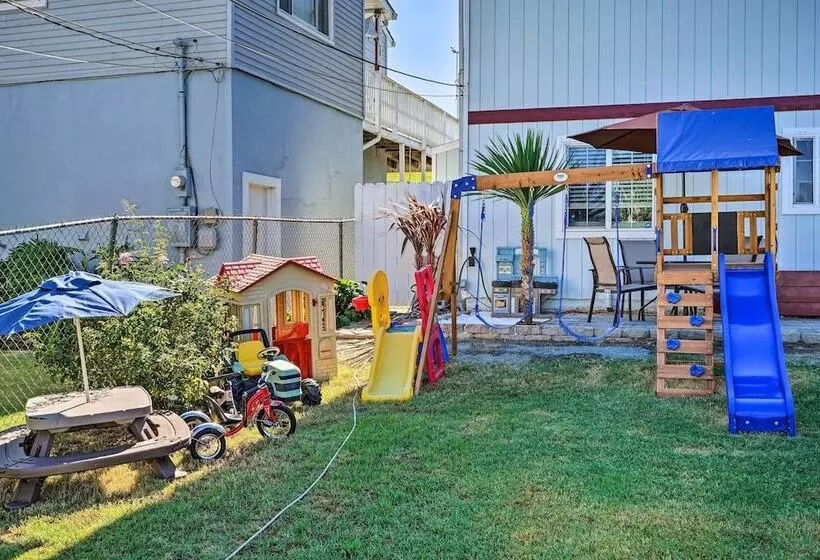 Bethel Island Retreat W/ Private Boat Slip!