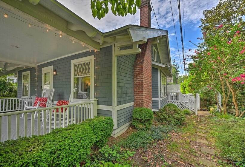 Bright Greensboro Escape ~ 1 Mi To Downtown