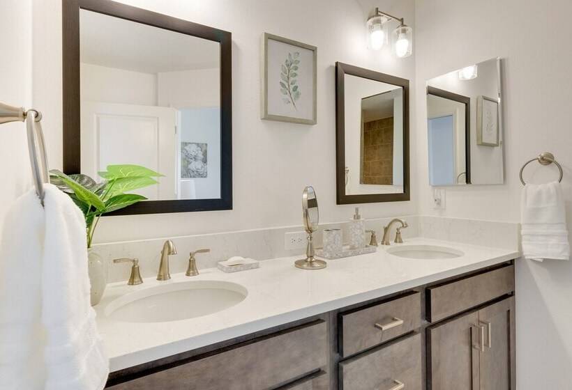 Bright Home In The Villages W/ Community Pool