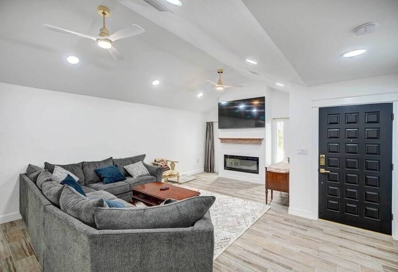 Centrally Located Eagle Pass Home W/ Pool!