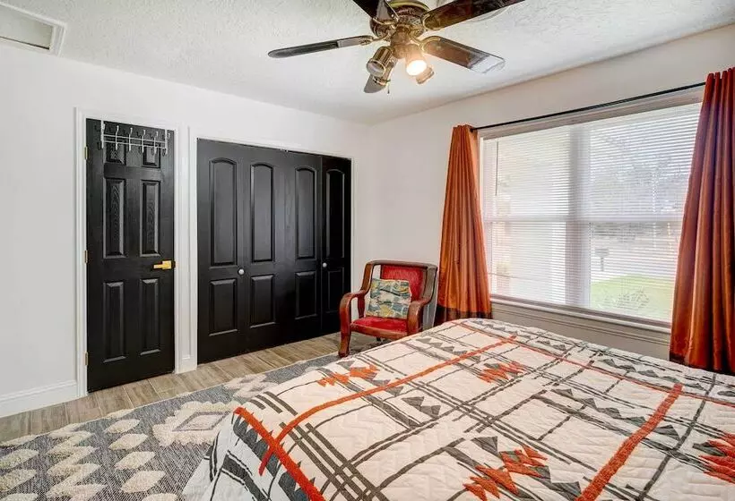 Centrally Located Eagle Pass Home W/ Pool!