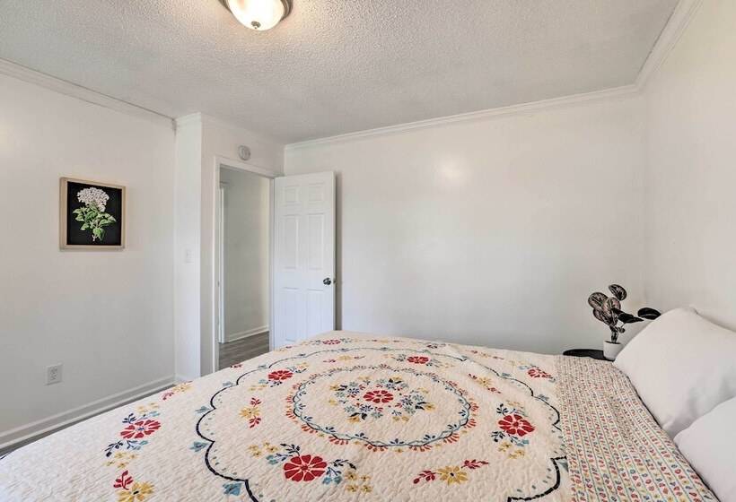 Charming Home < 6 Mi To Dtwn Birmingham!