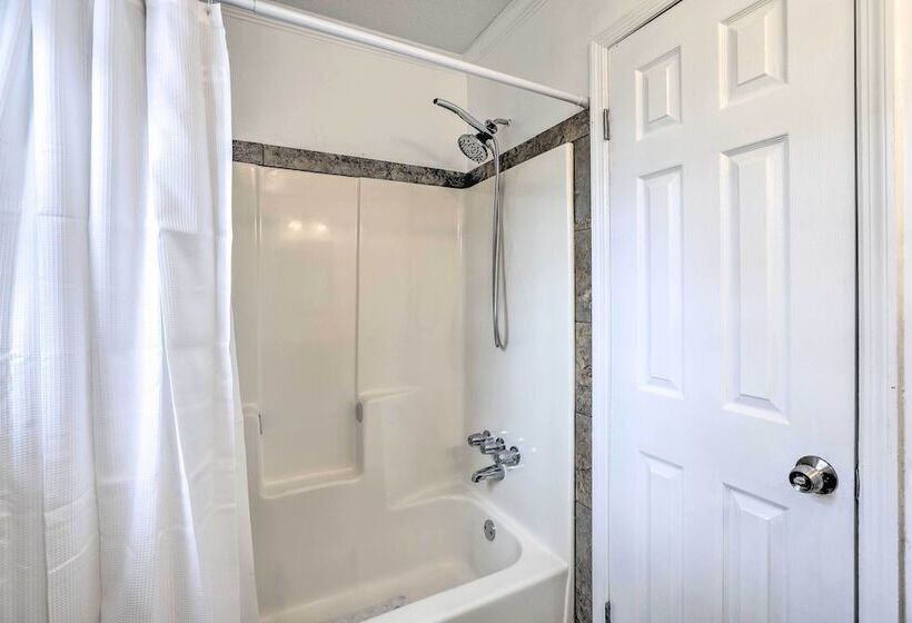 Charming Home < 6 Mi To Dtwn Birmingham!