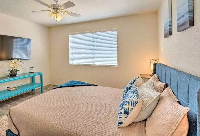 Cozy Lake Havasu City Home W/ Grill: Pet Friendly!