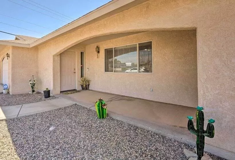 Cozy Lake Havasu City Home W/ Grill: Pet Friendly!