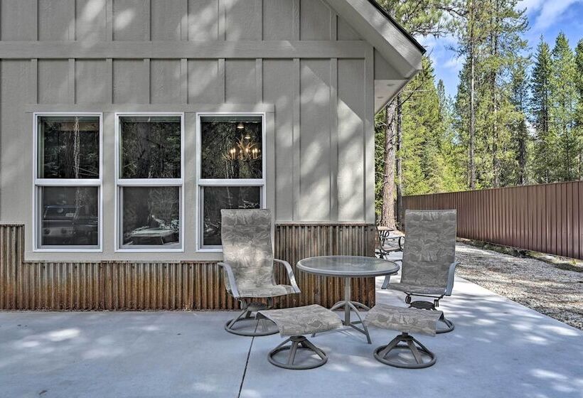 Darby Cabin In National Forest: Walk To River!