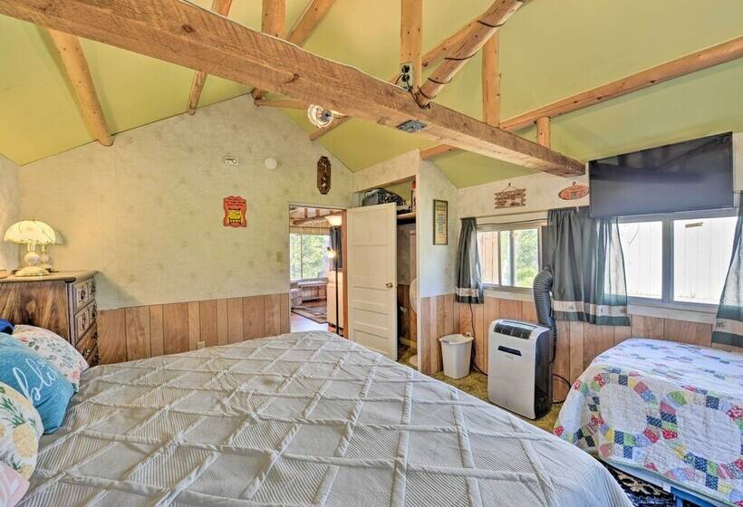 Grandpa S Cabin ~ 30 Miles To Yellowstone!