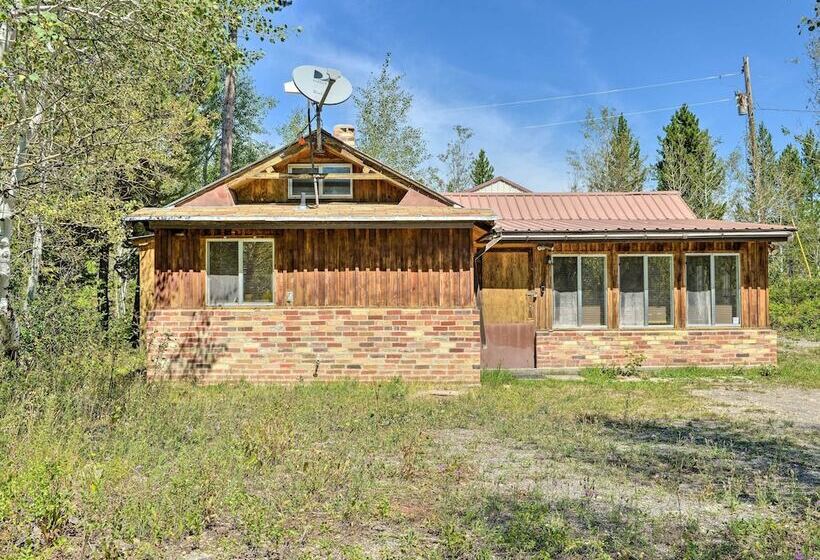 Grandpa S Cabin ~ 30 Miles To Yellowstone!