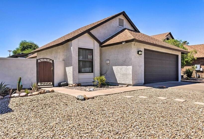 Idyllic Mesa Home W/ Turf Yard & Pool Access!