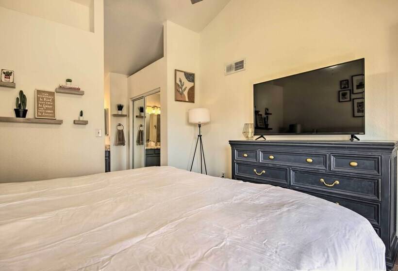 Idyllic Mesa Home W/ Turf Yard & Pool Access!