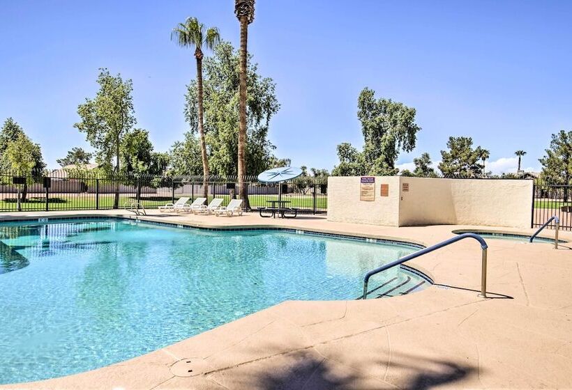Idyllic Mesa Home W/ Turf Yard & Pool Access!