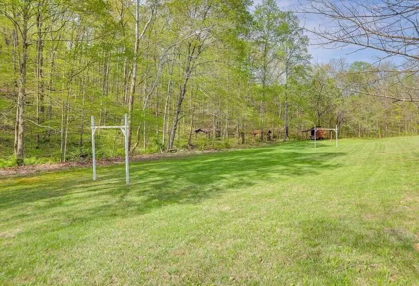 Idyllic Southern Indiana Cabin Near Patoka Lake!