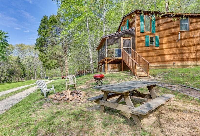 Idyllic Southern Indiana Cabin Near Patoka Lake!