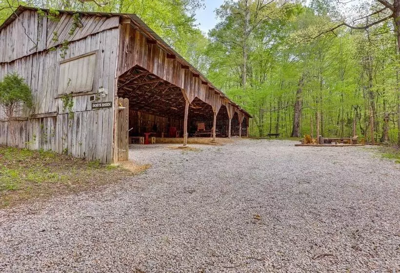 Idyllic Southern Indiana Cabin Near Patoka Lake!