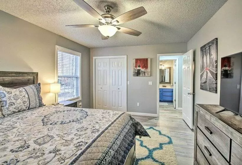 Inviting Home W/ Deck In Hot Springs Village!