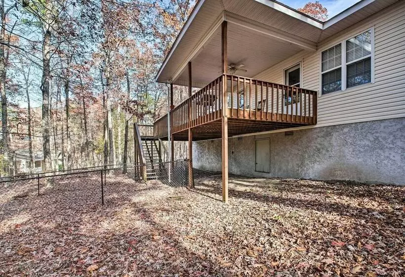 Inviting Home W/ Deck In Hot Springs Village!
