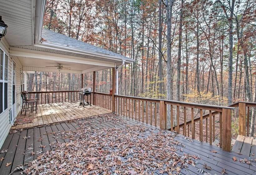 Inviting Home W/ Deck In Hot Springs Village!