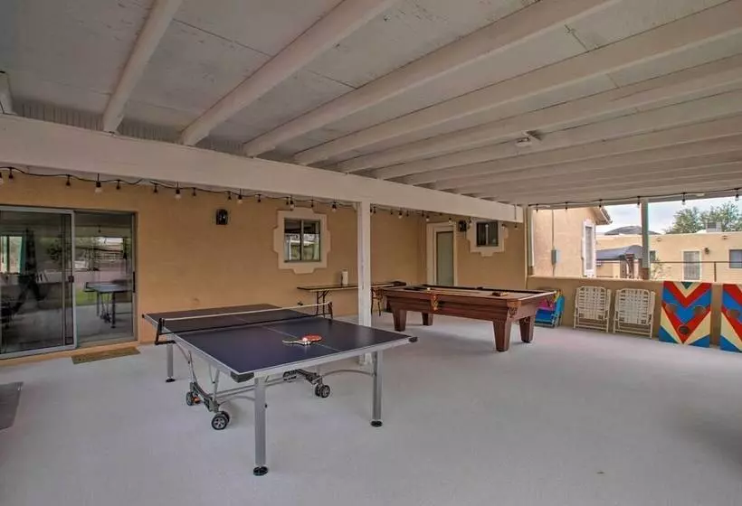 Phoenix  Kick Back Corral  W/ Outdoor Oasis!