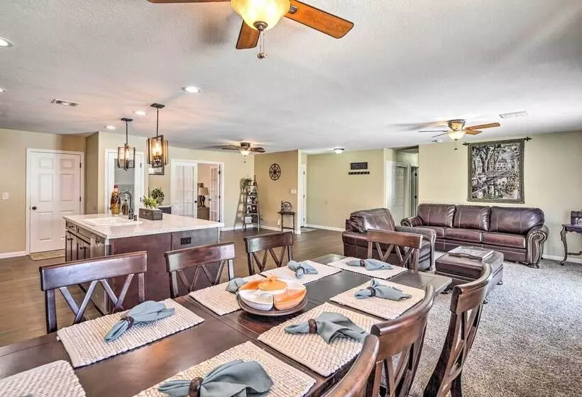 Lake Havasu Home W/ Pool, Near London Bridge!