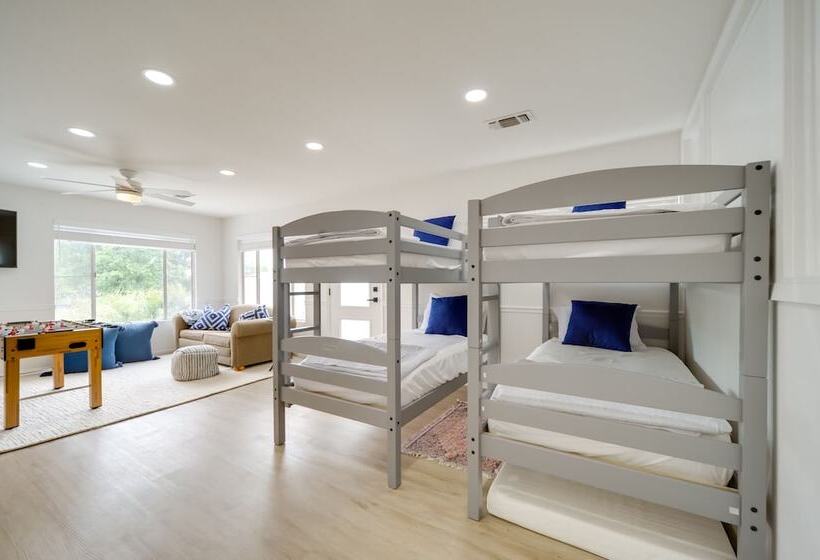 Lakefront Granite Shoals Escape W/ Dock!