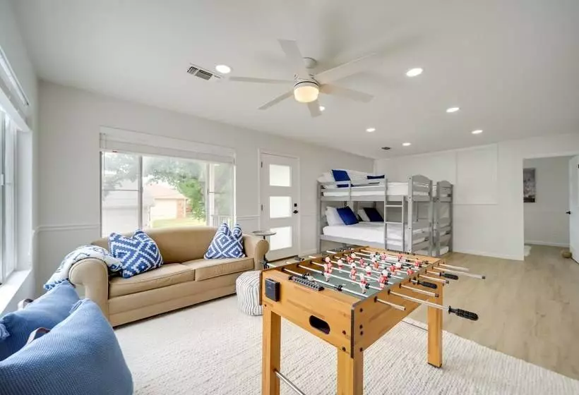 Lakefront Granite Shoals Escape W/ Dock!