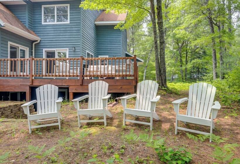 Lakefront Minocqua Getaway: Dock, Game Room!