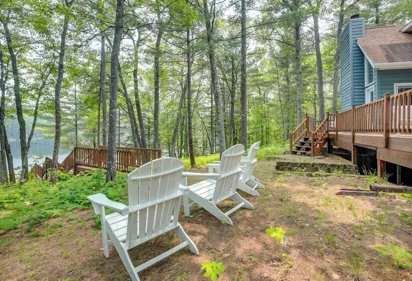 Lakefront Minocqua Getaway: Dock, Game Room!