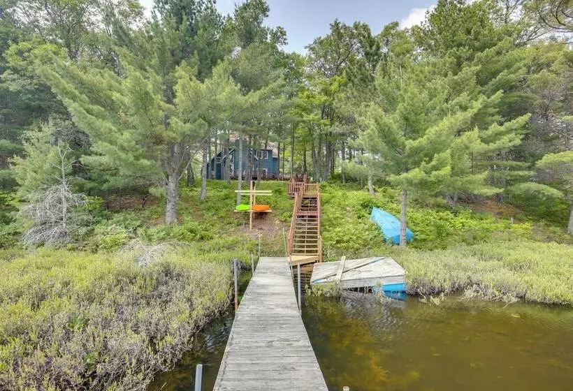 Lakefront Minocqua Getaway: Dock, Game Room!
