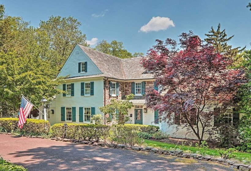 Morgan Hughes Homestead With Game Room And Pool!