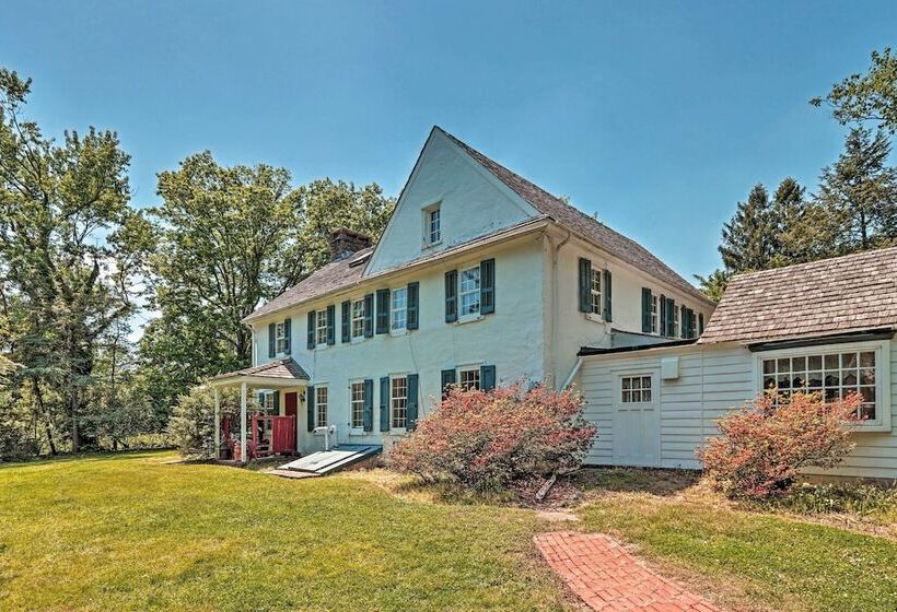 Morgan Hughes Homestead With Game Room And Pool!