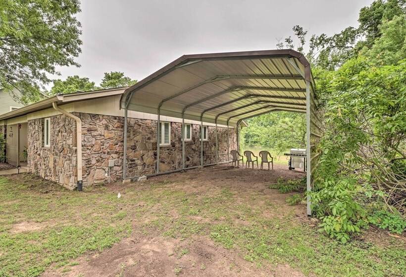 Norfork Getaway: Walk In White River Access!