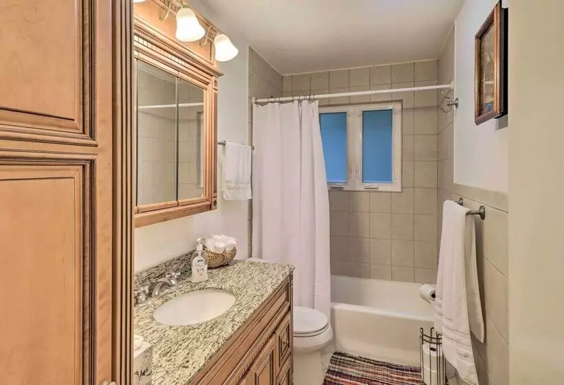 Norfork Getaway: Walk In White River Access!