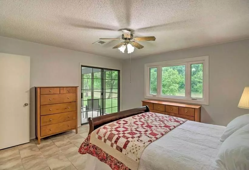 Norfork Getaway: Walk In White River Access!