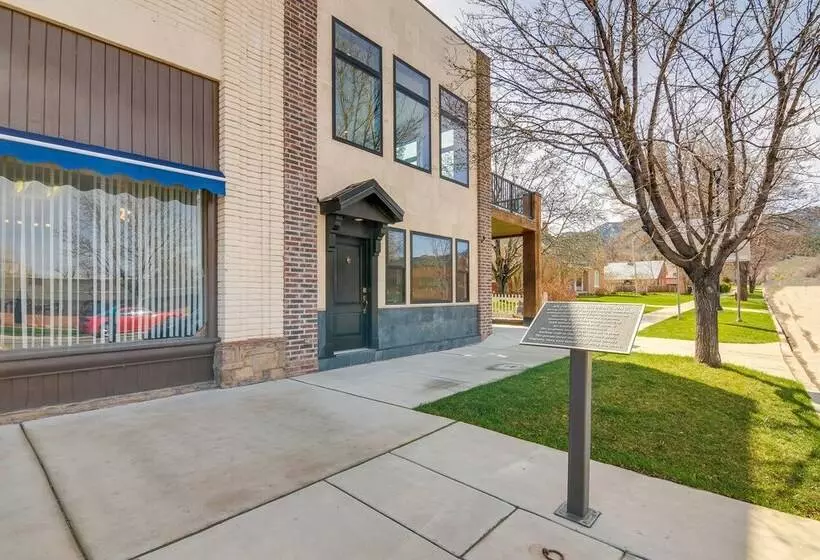 Near Skiing & Hiking: Mtn View Home In Parowan!