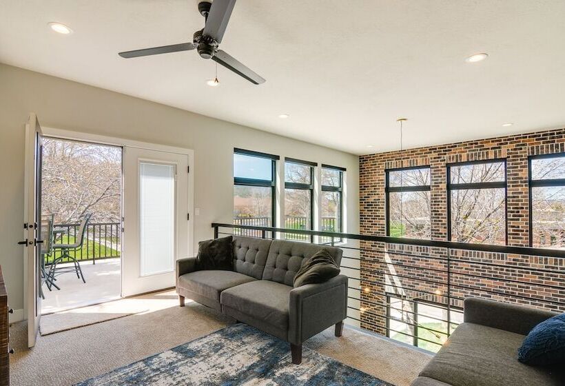 Near Skiing & Hiking: Mtn View Home In Parowan!