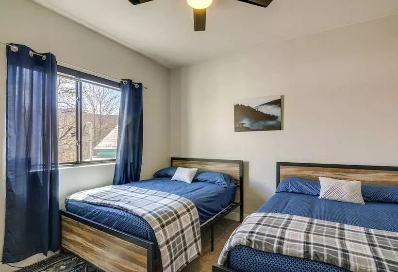 Near Skiing & Hiking: Mtn View Home In Parowan!