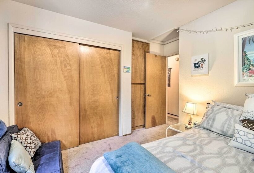 Peaceful Camp Connell Cabin W/ Community Pool