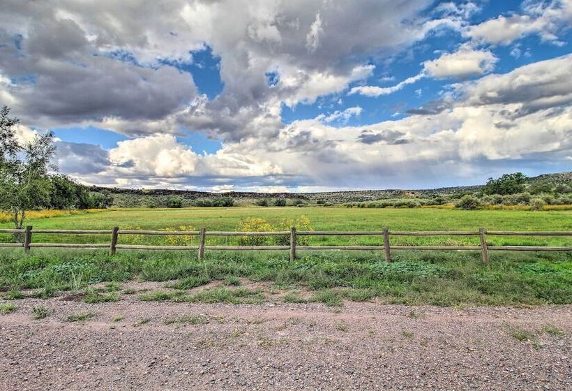 Peaceful Ranch Cabin, 3 Mi To Becker Lake!